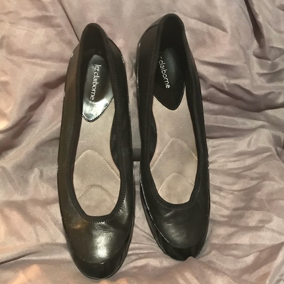 Liz Claiborne Women’s STACY Black Slip On - Picture 3 of 6